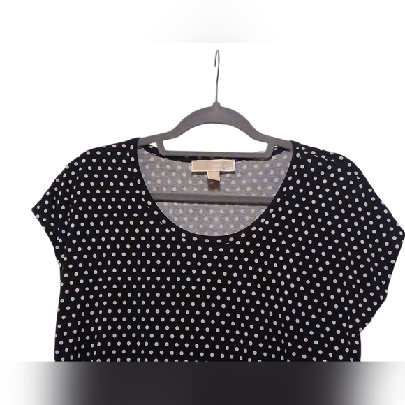 Michael Kors - Black Hi/Lo Blouse With White Poke dots, Flutter Sleeves,... - Picture 5 of 10